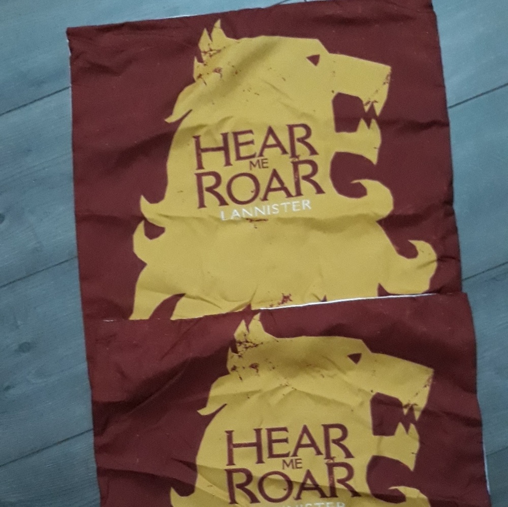 New Lannister pillow case set game of thrones